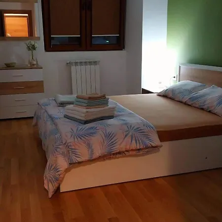 Daire F&m No 18 Üsküp